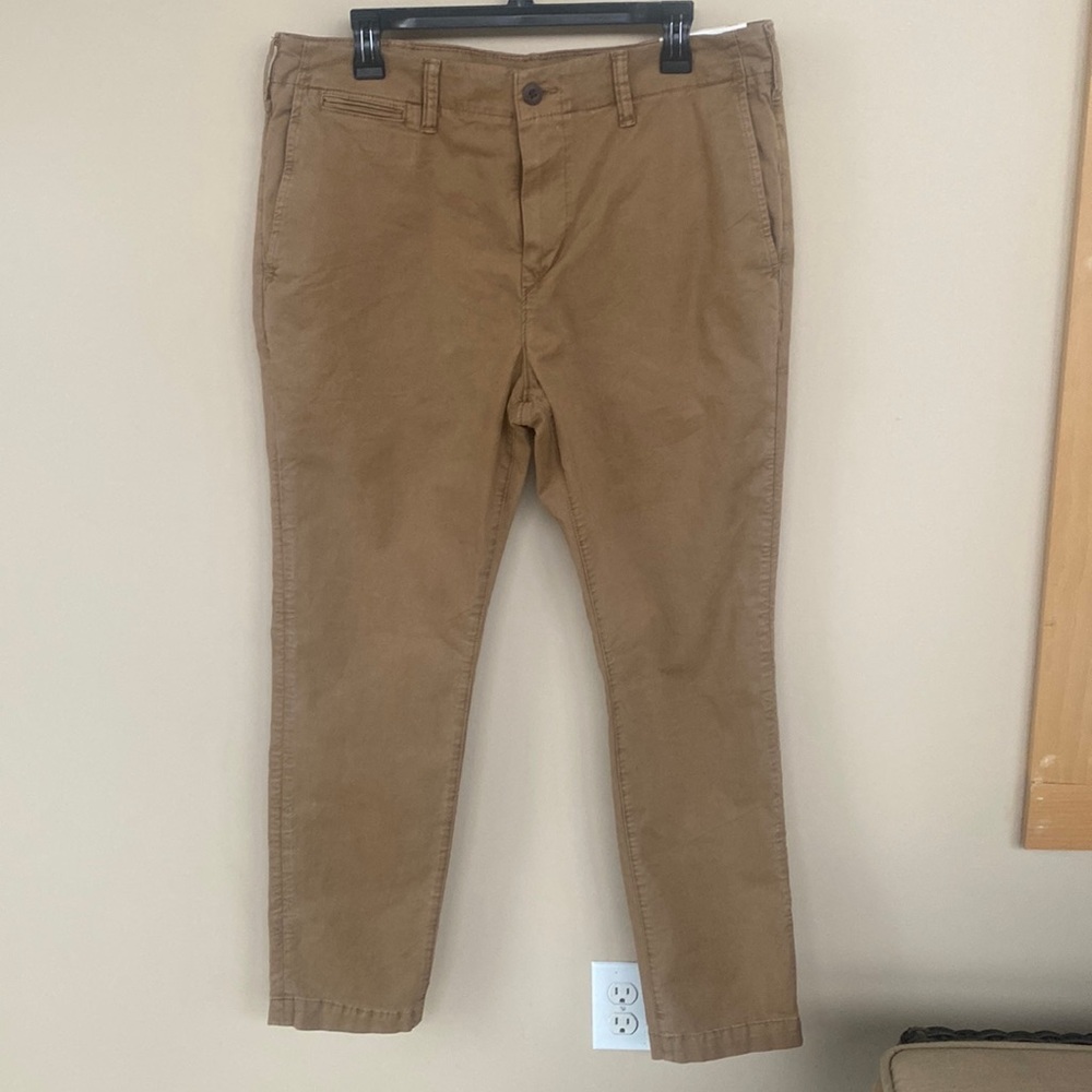 American eagle khakis